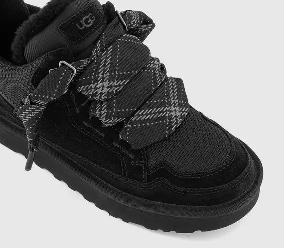 Lowmel Sneakers